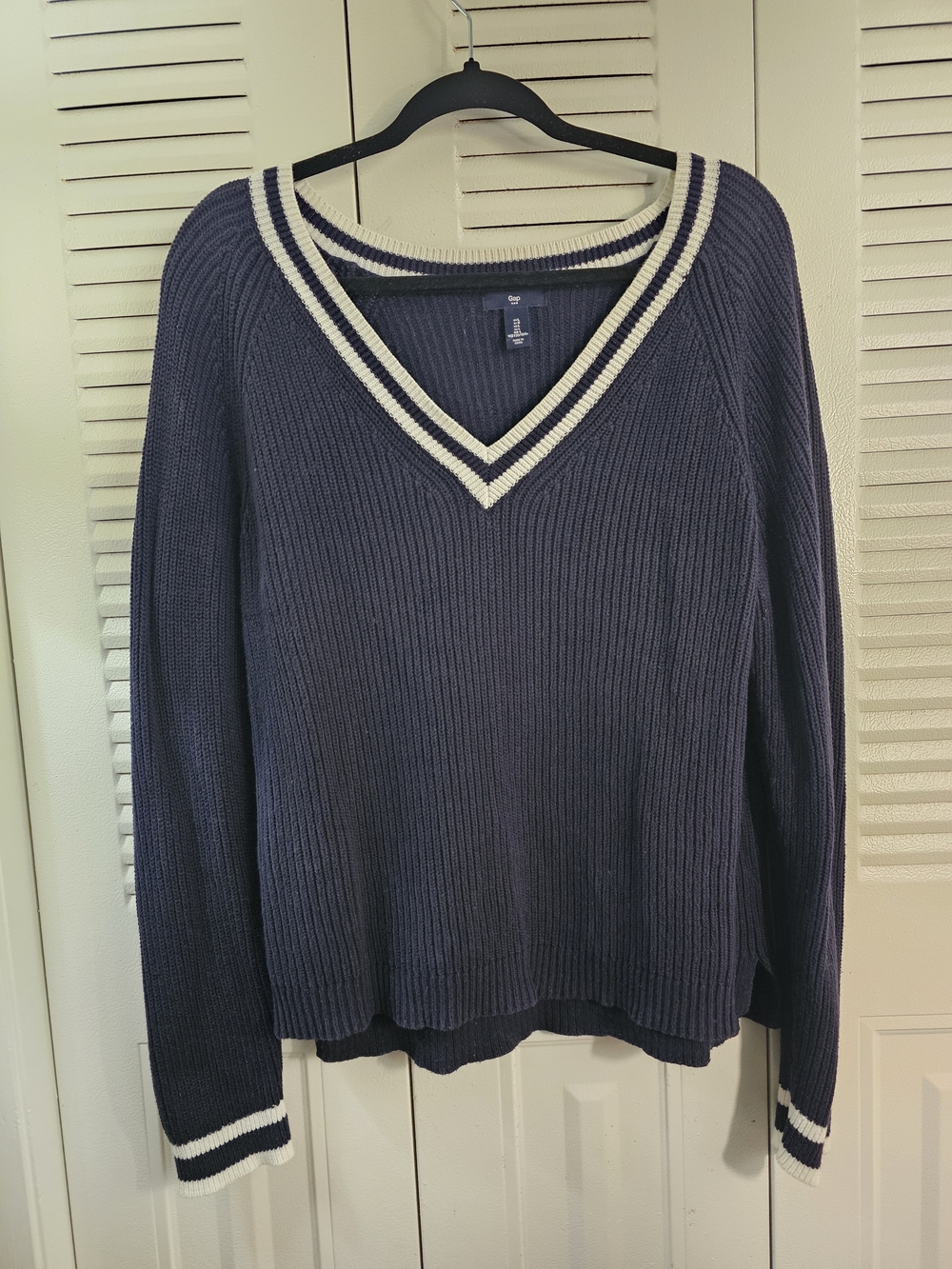 GAP Navy V-Neck Preppy Varsity Sweater with White Stripe Trim